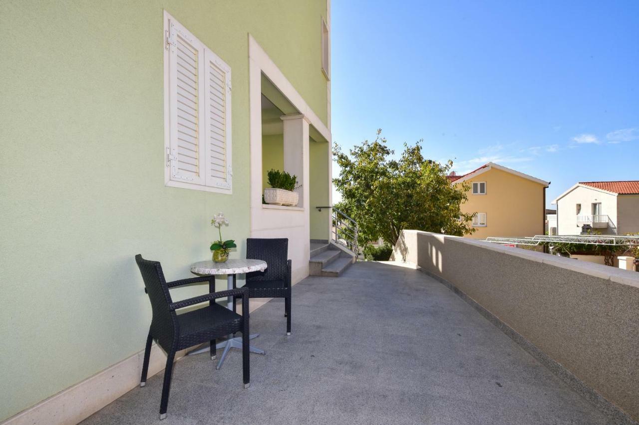 Apartmani Roso Makarska Esterno foto