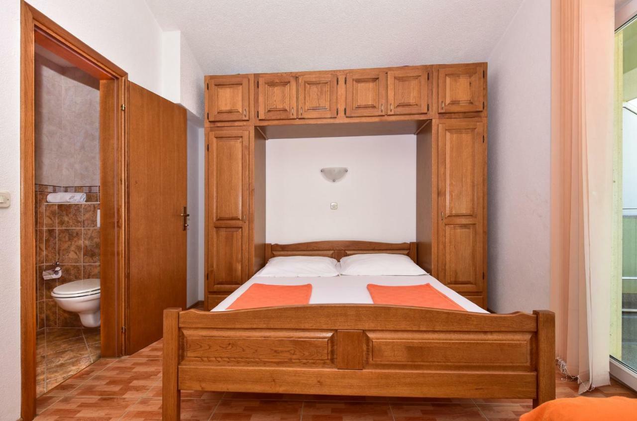 Apartmani Roso Makarska Esterno foto